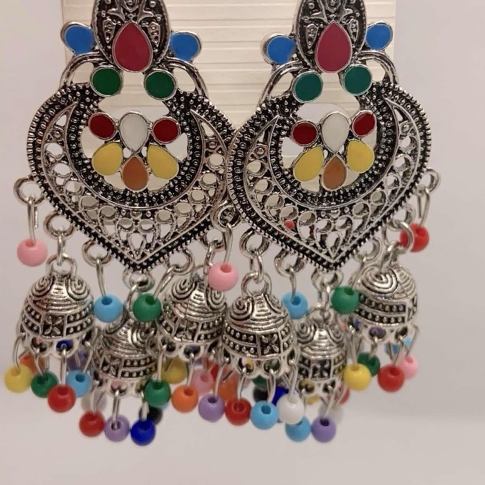 Beautiful Dangle Earrings With Bells
E2-01